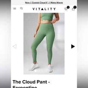 Vitality Cloud leggings